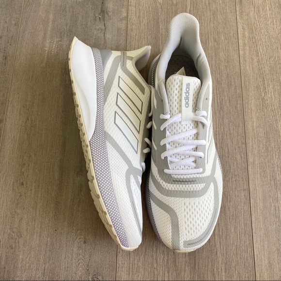 NWT Adidas Nova Run Mens Shoes - Picture 4 of 8
